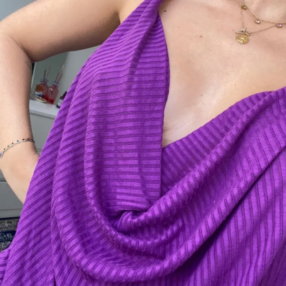 Purple top - Picture 2 of 3